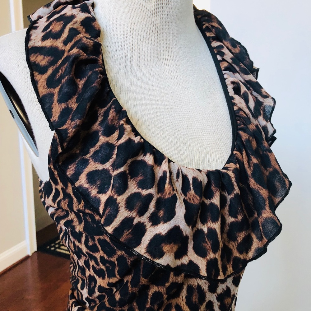 LEOPARD PRINT RUFFLE HALTER TOP - Picture 2 of 3
